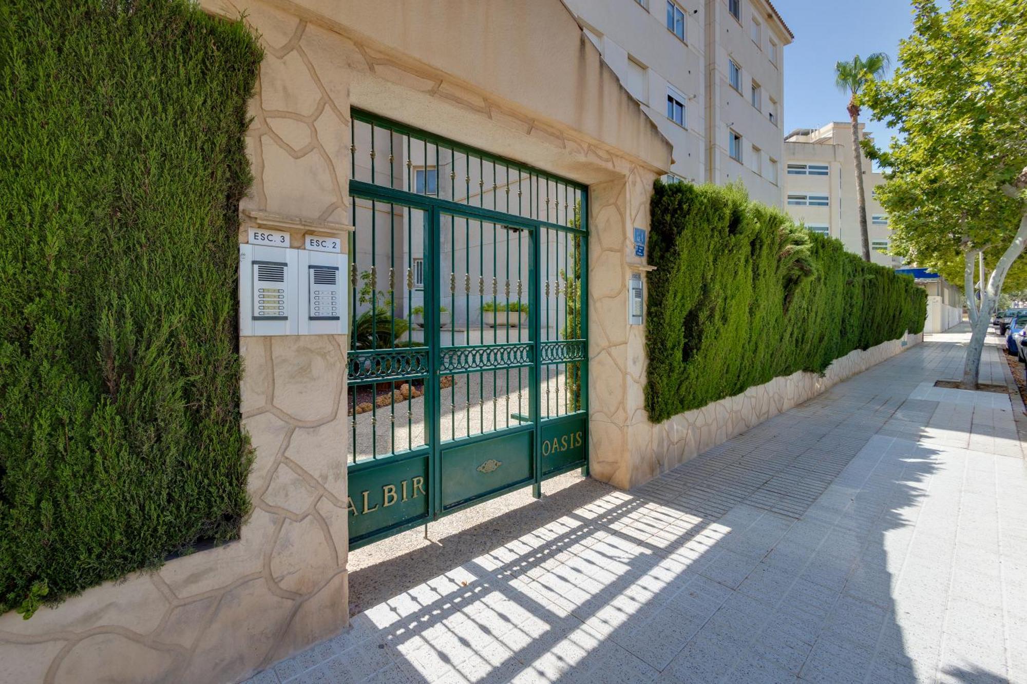 Apartamentos Oasis El Albir Dış mekan fotoğraf