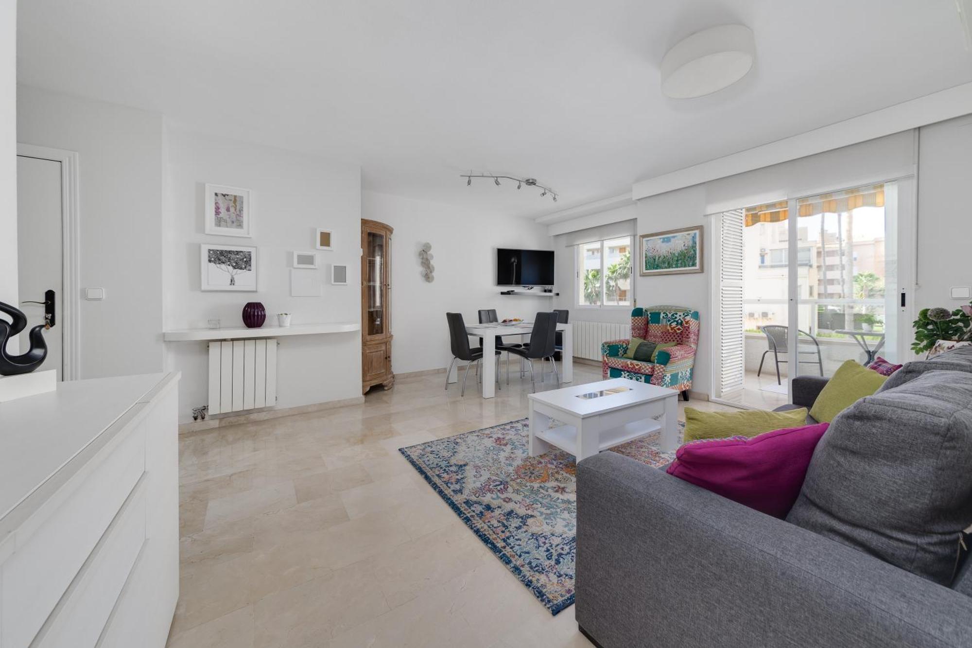 Apartamentos Oasis El Albir Dış mekan fotoğraf