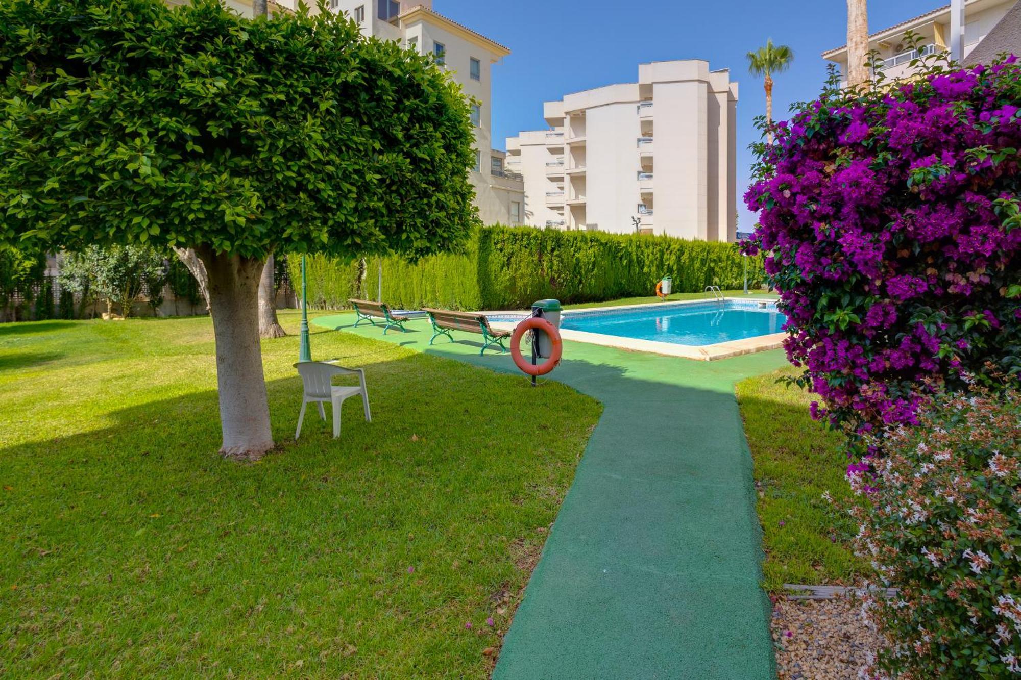 Apartamentos Oasis El Albir Dış mekan fotoğraf